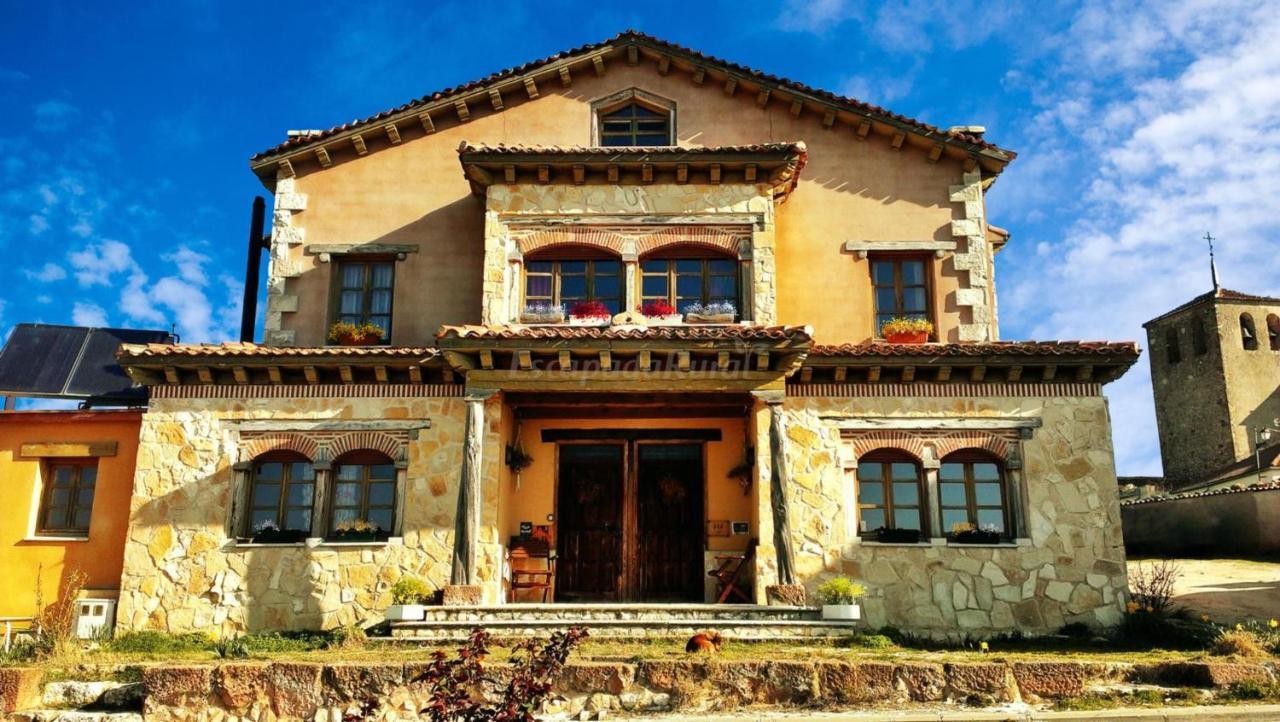 El Camino Real ξενώνας Villovela de Pirón Εξωτερικό φωτογραφία