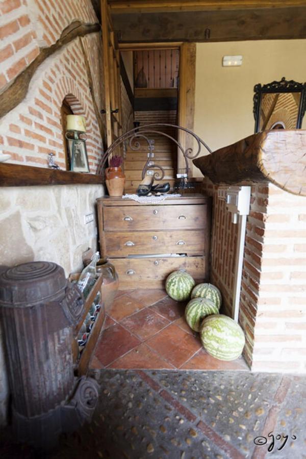El Camino Real ξενώνας Villovela de Pirón Εξωτερικό φωτογραφία